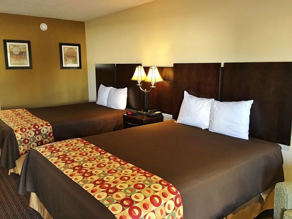 Americas Best Value Inn Tupelo Barnes Crossing Room photo