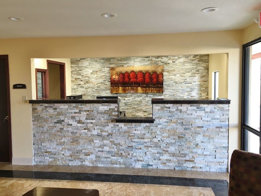 Americas Best Value Inn Tupelo Barnes Crossing Interior photo