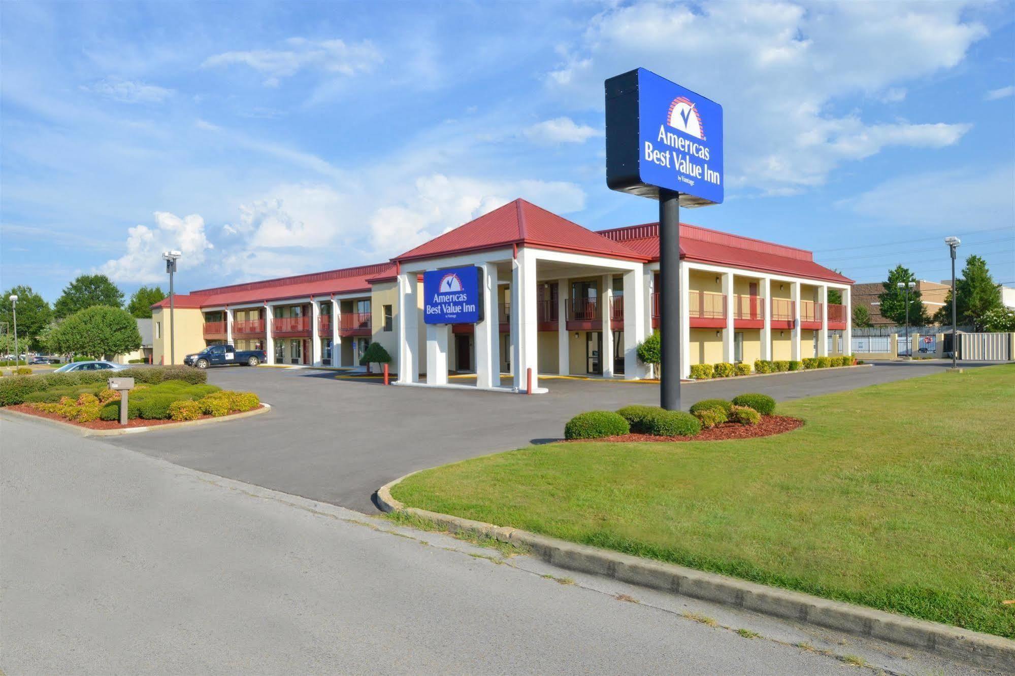 Americas Best Value Inn Tupelo Barnes Crossing Exterior photo